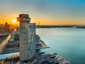 Best Hotels in Toronto for Your Stay